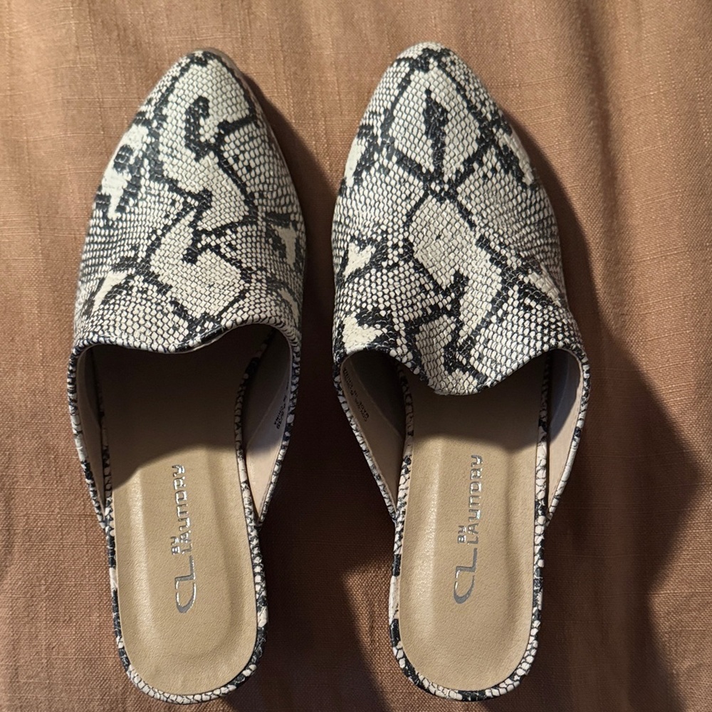 Women's Snake Print Mules